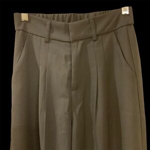 High Waist Pants, Pleated Front, Full Leg, Back Elastic Waist, Belt Loops, Sz S